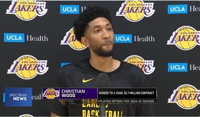 龙珠直播-哈姆又立功！伍德谈加盟湖人：他每天给我打电话