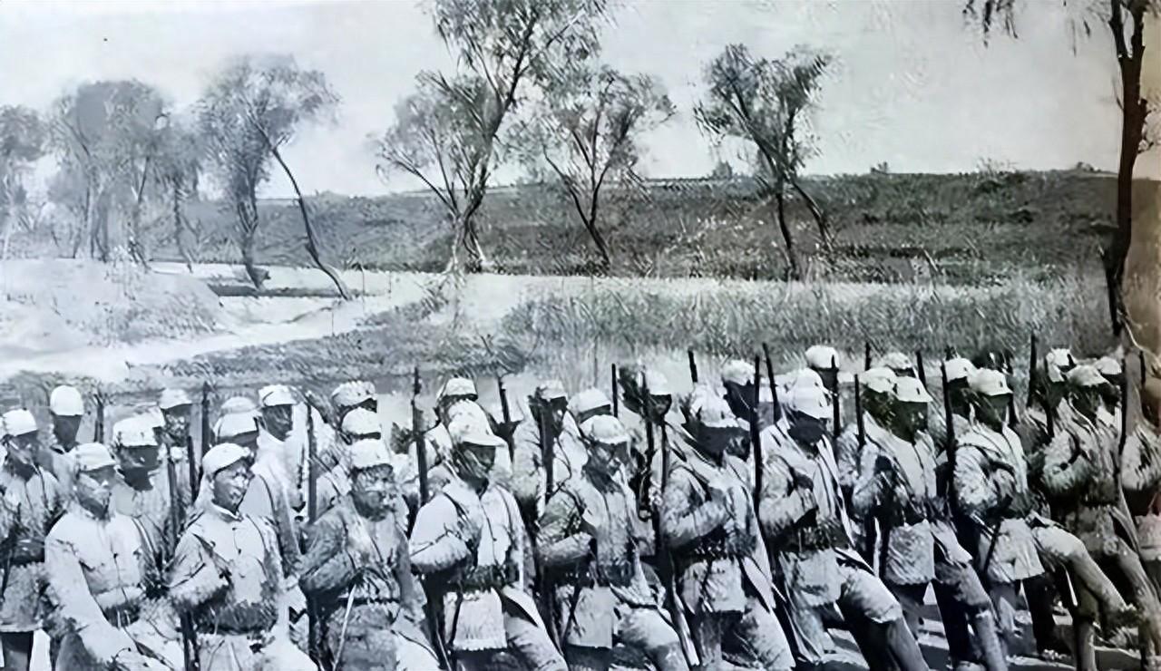 龙珠直播-新四军刚冲出日军包围圈，旅长却下令：打回去，日军人数不对劲！